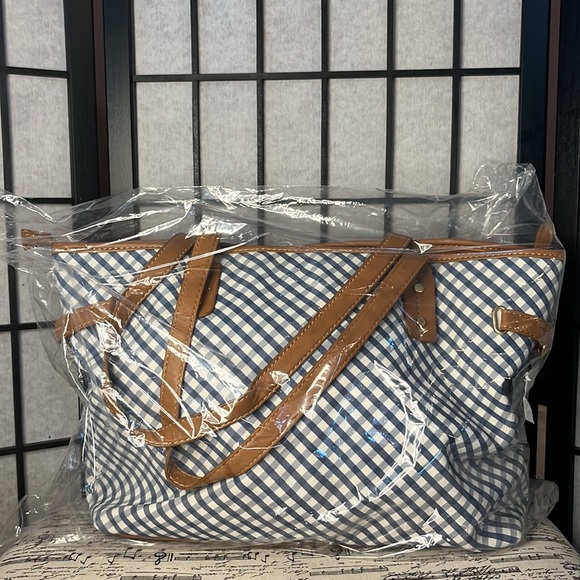 SOLD!!!! NWT! Marc Fisher Tote bag - Picture 5 of 5